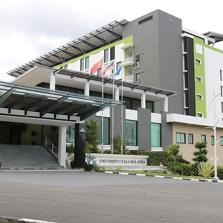 Edc Uum Sintok Hotell Sintuk Exteriör bild