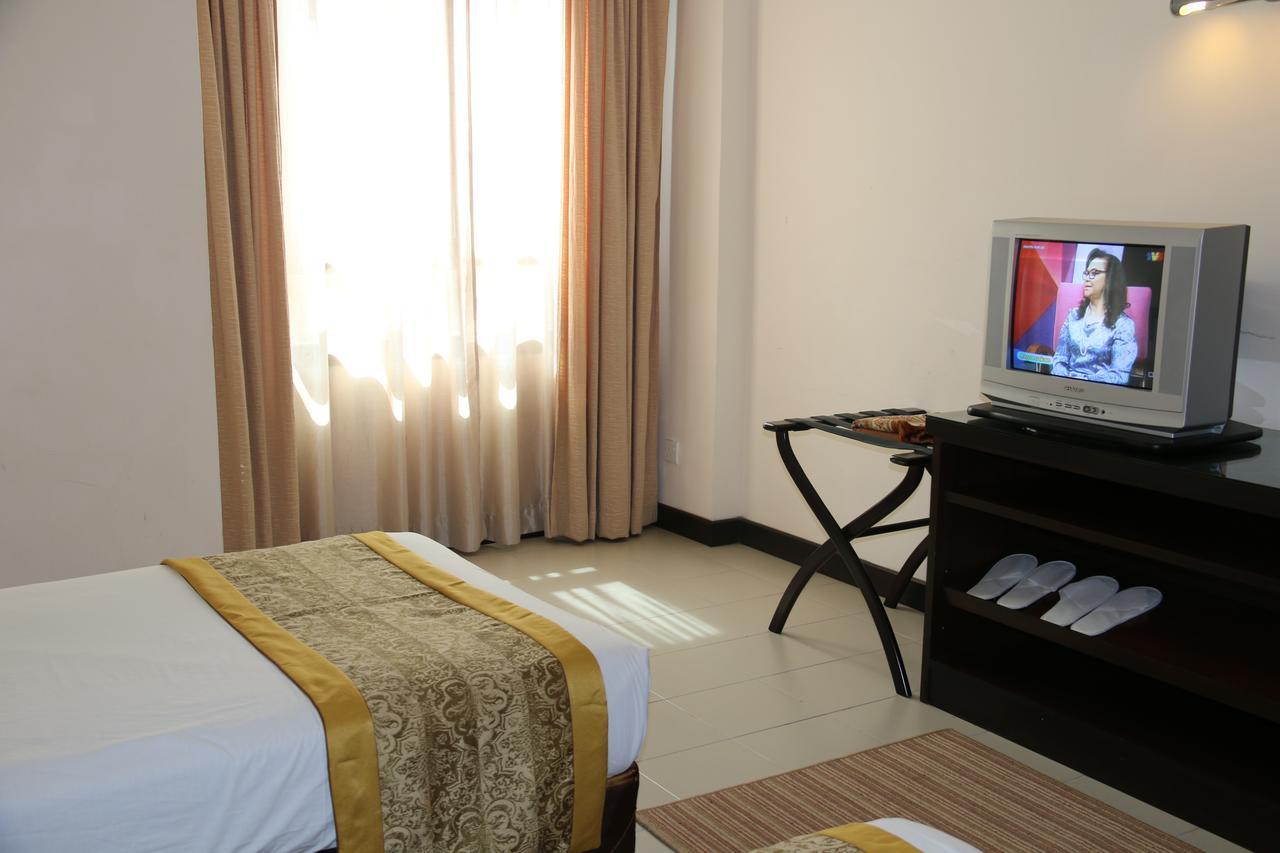 Edc Uum Sintok Hotell Sintuk Exteriör bild